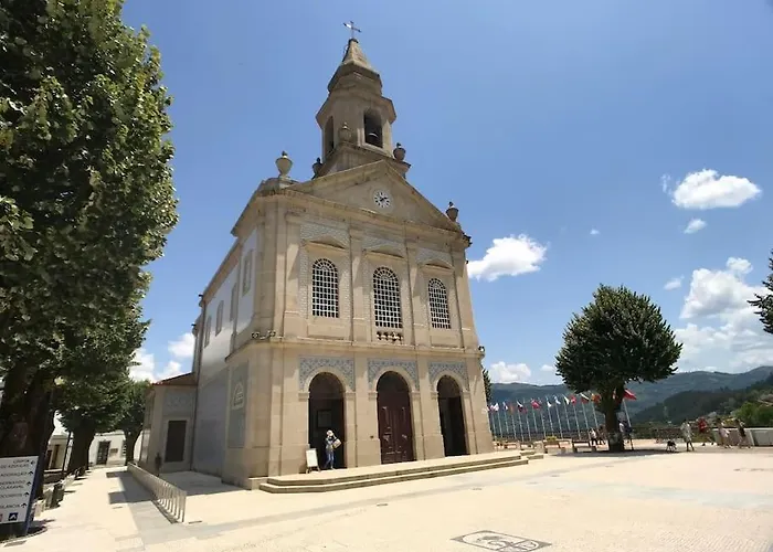 The Mountain House Experience Casa de Férias